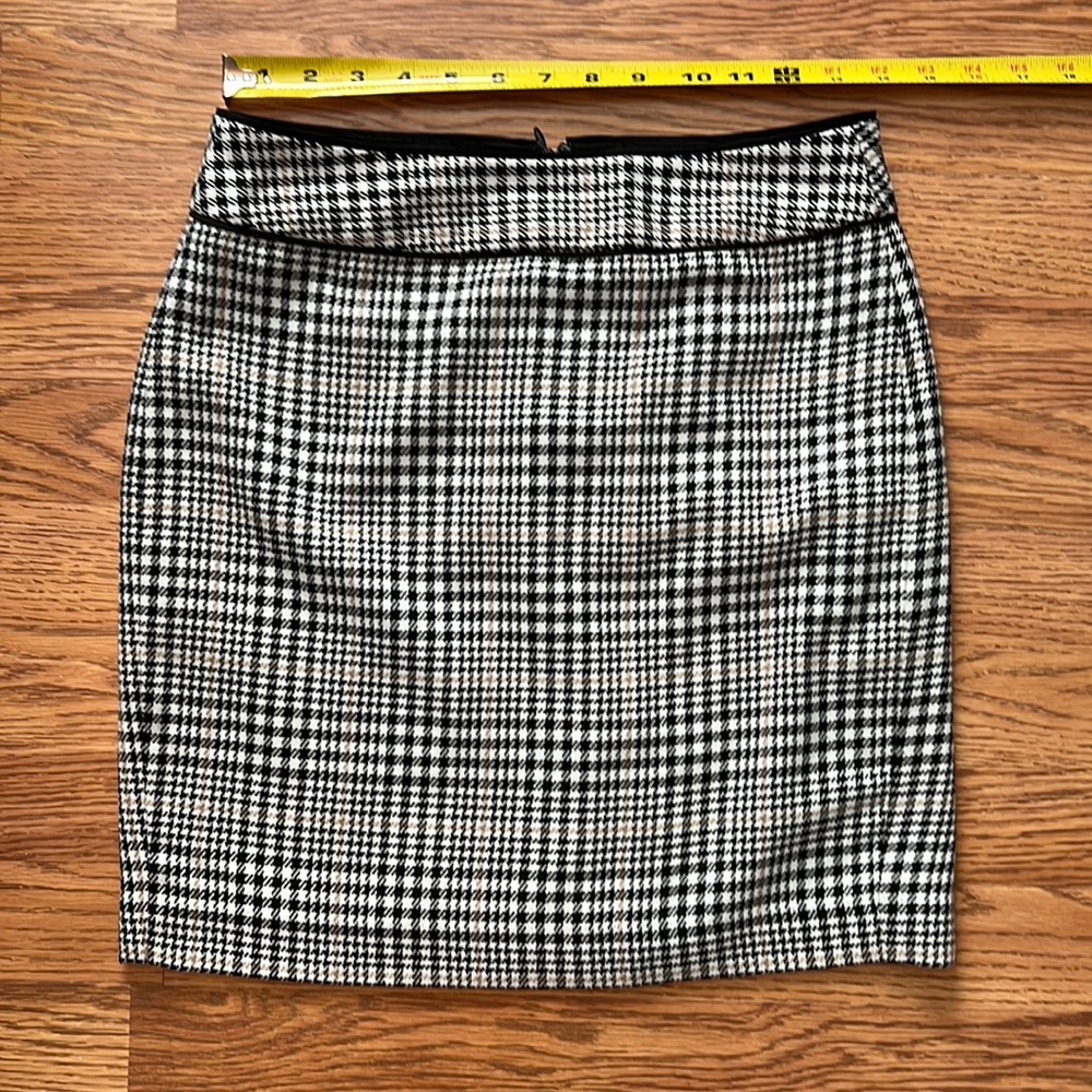 Banana Republic skirt